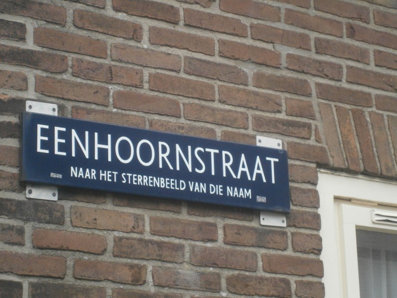 Eenhoornstraat straatnaambord.JPG