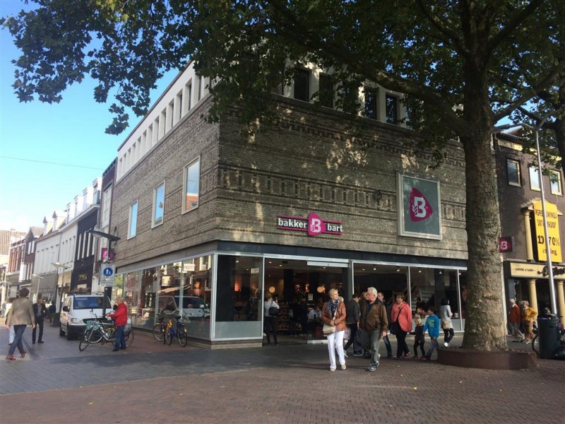 Langestraat 14 hoek Haverstraatpassage broodjeszaak  Bakker Bart.jpg