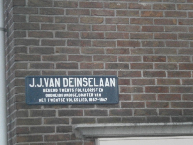 J.J. van Deinselaan straatnaambord (2).JPG