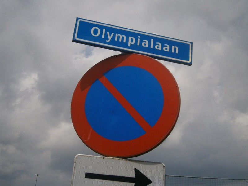 Olympialaan straatnaambord.JPG
