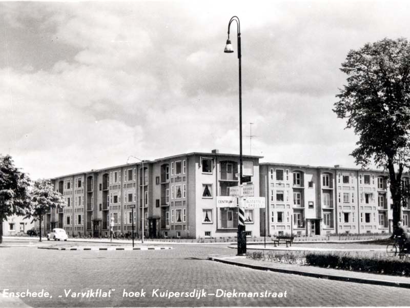 Diekmanstraat hoek Kuipersdijk Varvikflat.jpg