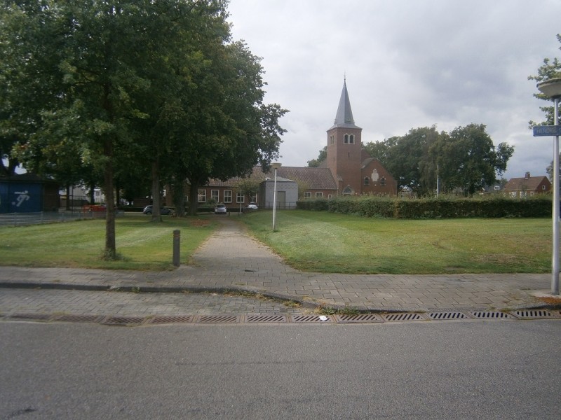 Frans Coenenstraat vanaf Hendrik Smeltweg richting Doctor Wagenaarstraat.JPG