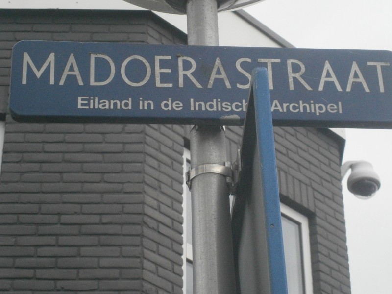 Madoerastraat straatnaambord.JPG