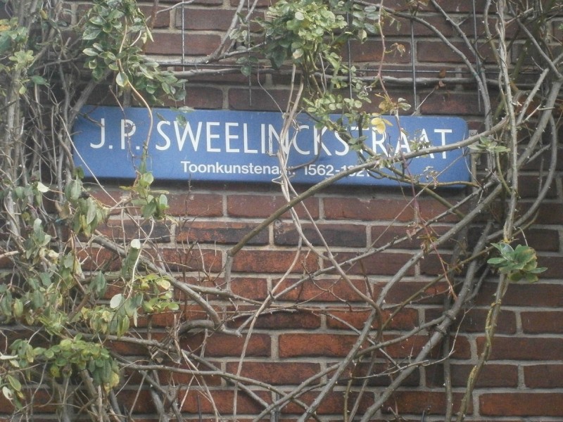 J.P. Sweelinkckstraat straatnaambord.JPG