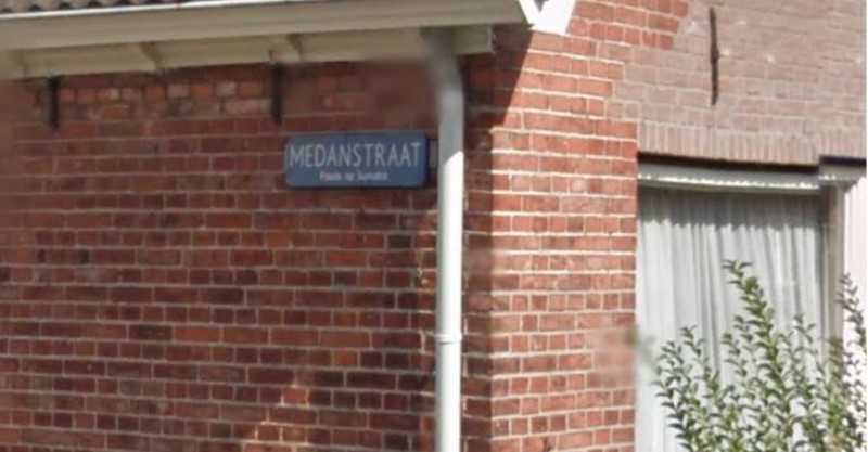 Medanstraat straatnaambord (Google maps).jpg