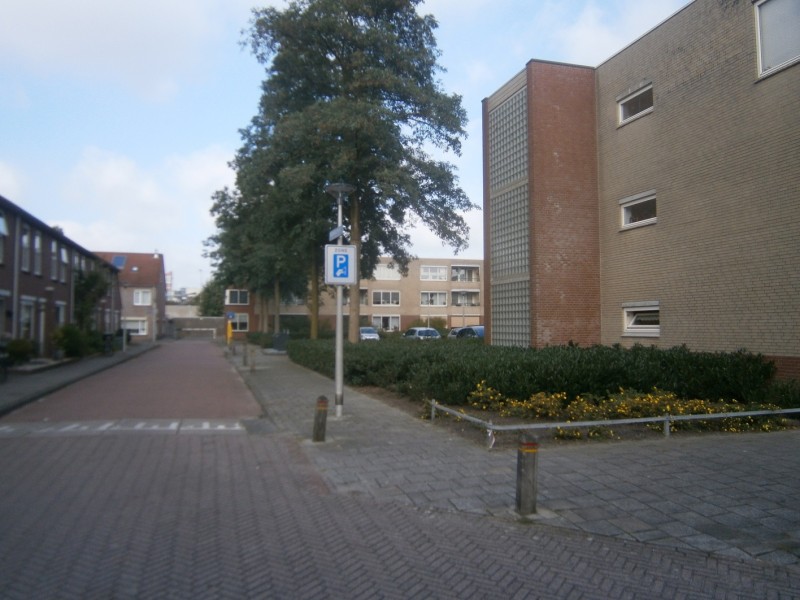 Karimatastraat vanaf Surinamestraat.JPG