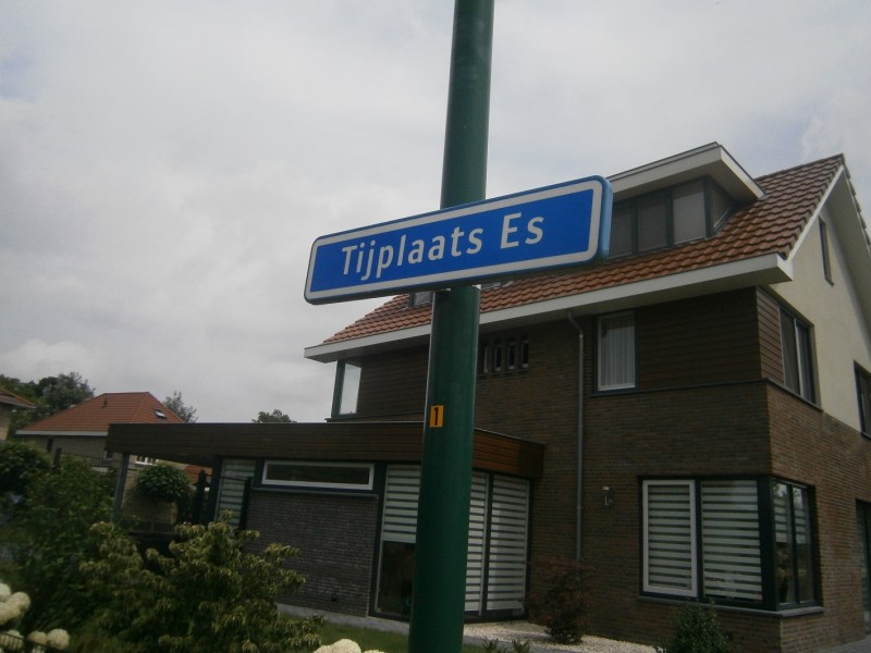 Tijplaats Es straatnaambord.JPG