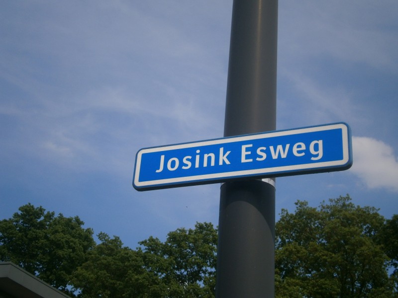 Josink Esweg straatnaambord.JPG