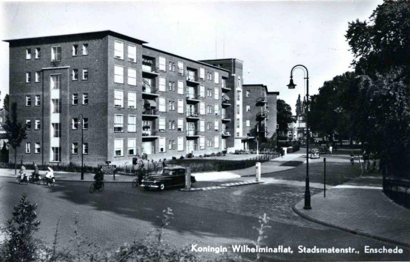 Stadsmatenstraat Koninging Wihelminaflat.jpg