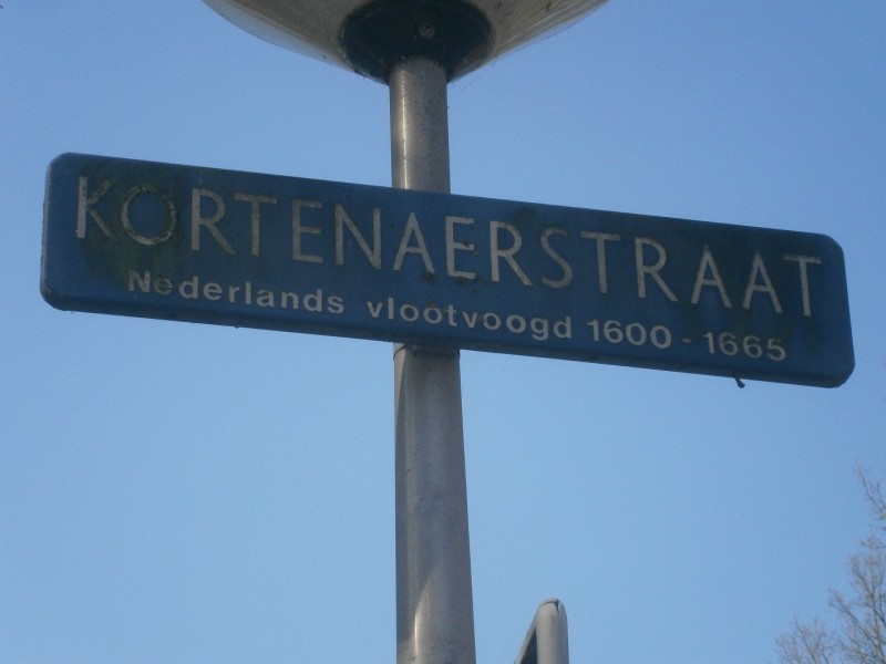 Kortenaerstraat straatnaambord.JPG