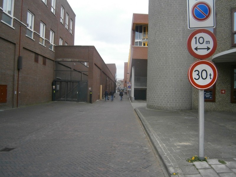 Kalandergang vanaf Oldenzaalsestraat.JPG