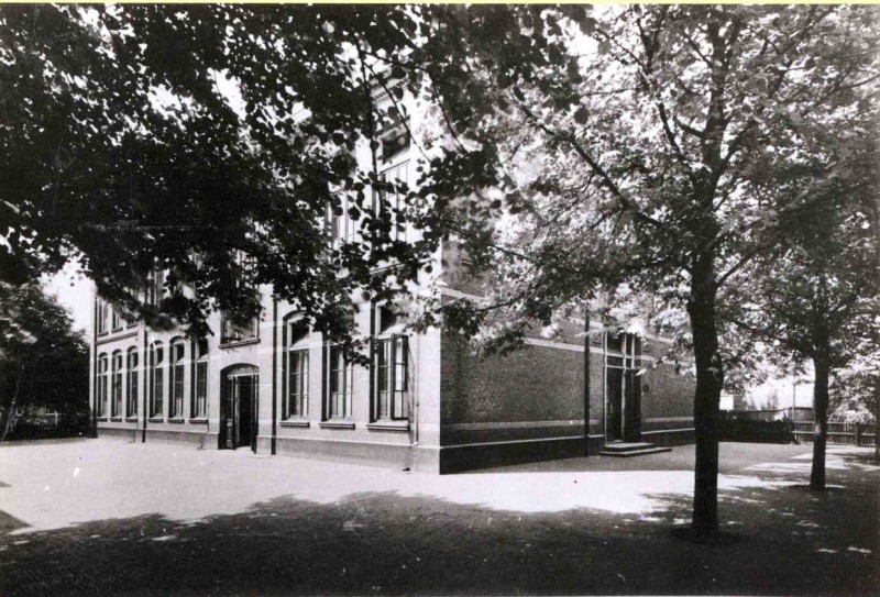 Javastraat Nr. 6, Javaschool 1962.jpg