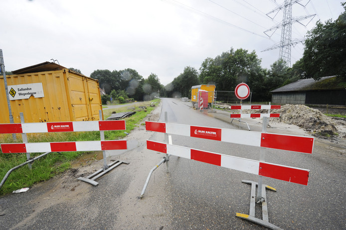 Aanleg laatste deel fietspad Zuid Esmarkerrondweg in Enschede start.jpg