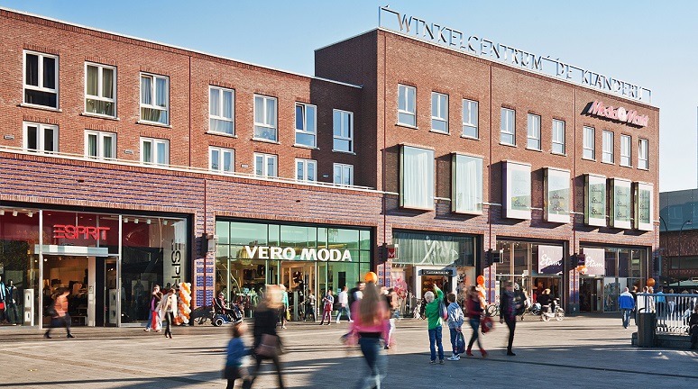 van Heekplein winkelcentrum De Klanderij.jpg