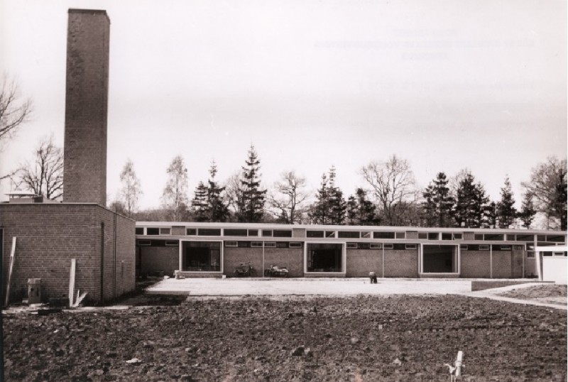 Keppelerdijk 2 Glanerbrug Dr. J. Herderscheeschool, school voor Buitengewoon Lager Onderwijs (B.L.O.).jpg