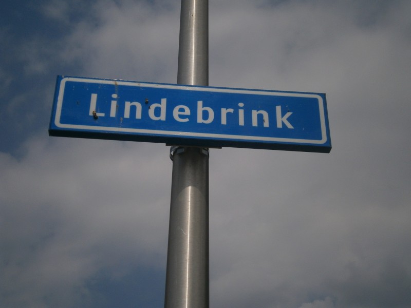 Lindebrink straatnaambord.JPG