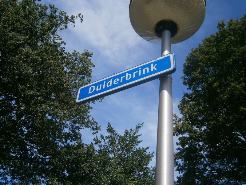 Dulderbrink straatnaambord.JPG