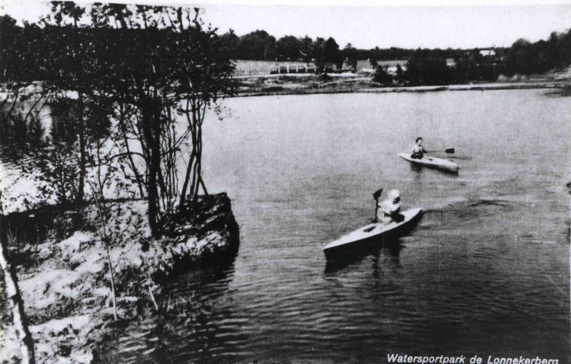 Oude Deventerweg watersportpark Lonnekerberg 1946.jpg