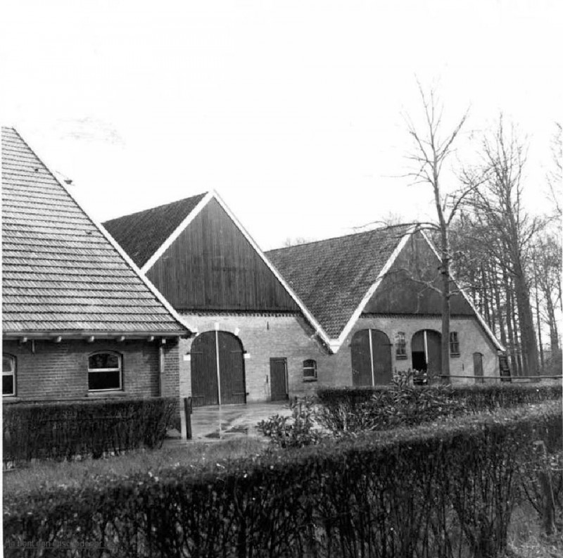 Wesselerweg 15 nu pannekoekenrestaurant en kinderboerderij Le Pompidou.jpg