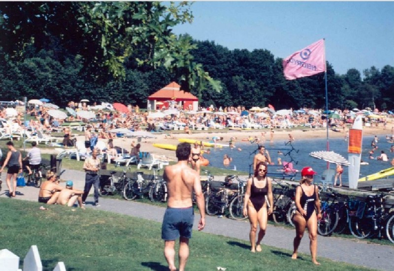 Rutbeek aug. 1997 zwemmen.jpg