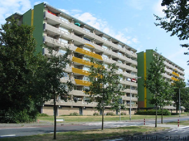 Geessinkbrink Het Brunink Galerijflats Wesselerbrink.jpg