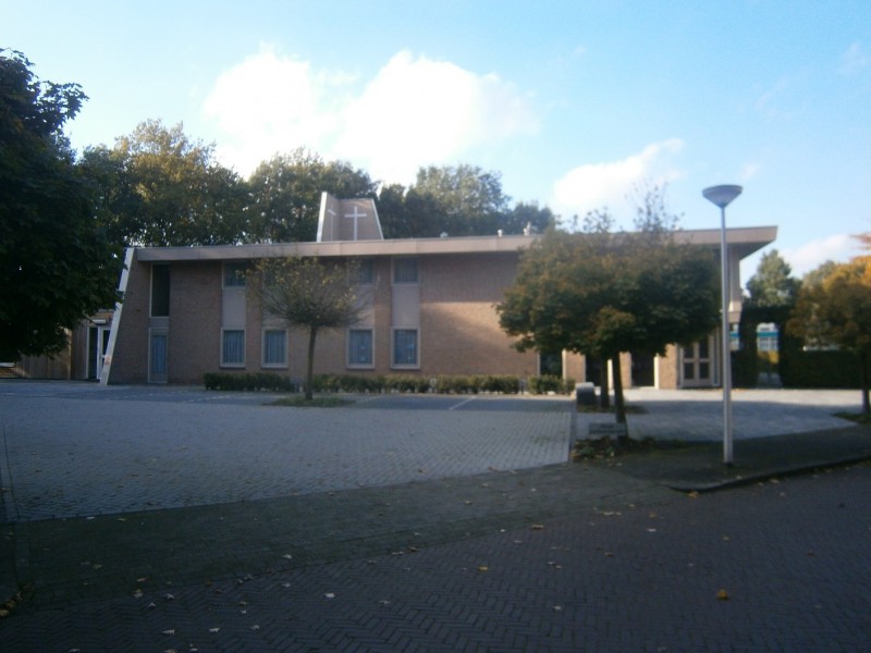 Hertmebrink 8 kerkgebouw Vrije Baptisten Gemeente 'de Schuilplaats', officieel Gemeente van Gedoopte Christenen.JPG