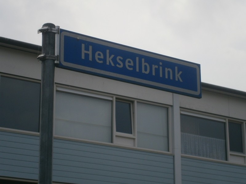 Hekselbrink straatnaambord.JPG