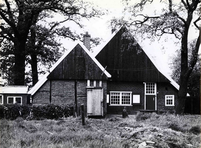 Otto van Taverenstraat 92 6-5-1975 Boerderij De Martenboer monument vroeger ambertus Buddestraat 95.jpg