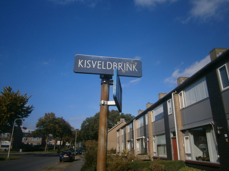 Kisveldbrink straatnaambord.JPG