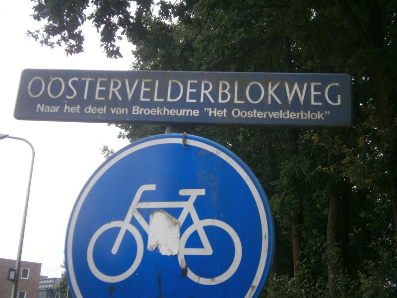 Oostervelderblokweg straatnaambord (3).JPG