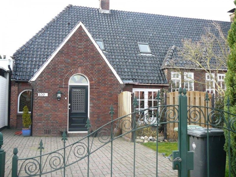 Zweringweg 100 voormalig hervormde kerk nu woning.jpg