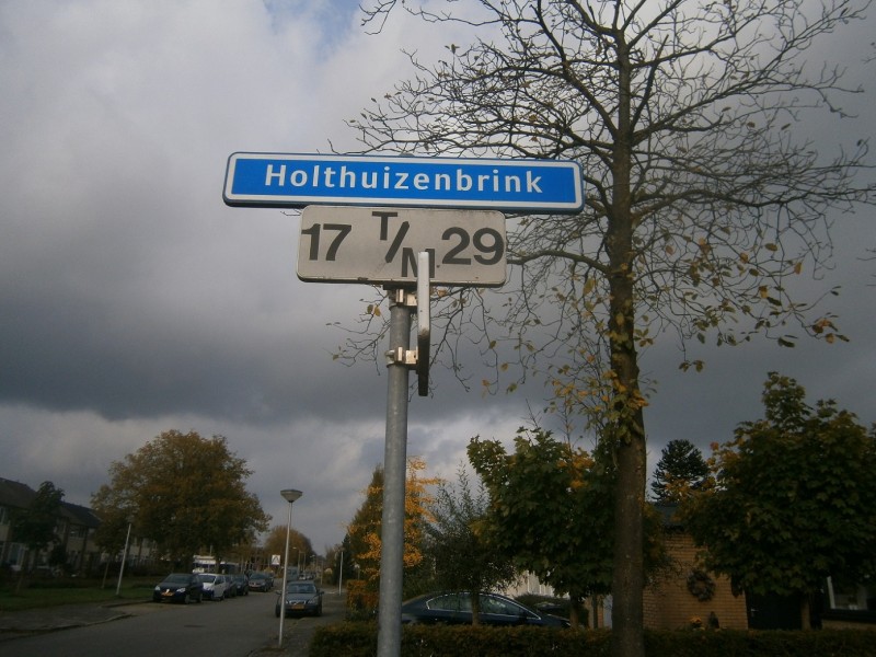 Holthuizenbrink straatnaambord (3).JPG