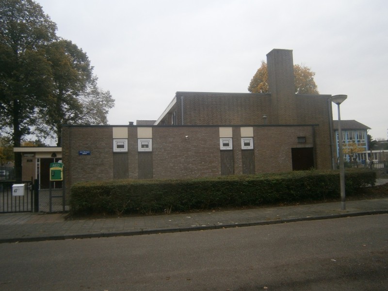 Jan Zwiers Allee straatnaambord op gebouw Kaart- en Biljartclub Meros Jan Vermeerstraat 47 hoek Meindert Hobbemastraat.JPG