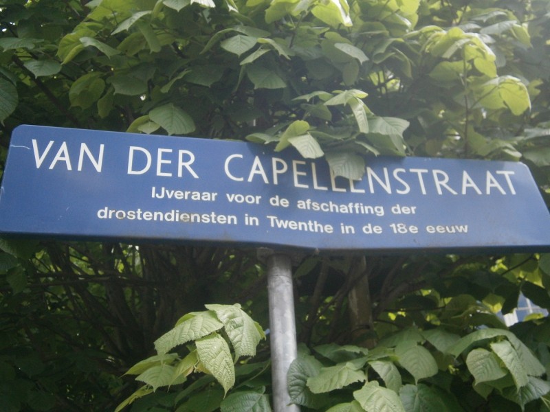 Van der Capellenstraat straatnaambord.JPG