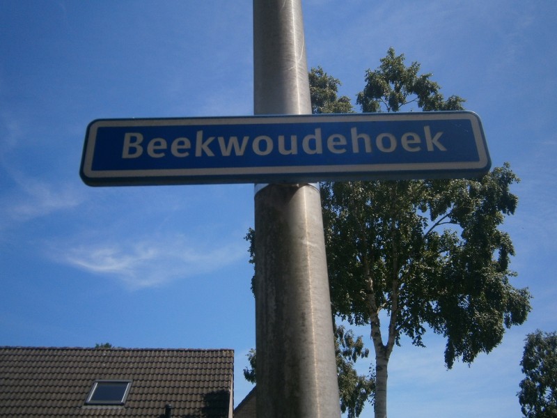 Beekwoudehoek straatnaambord.JPG