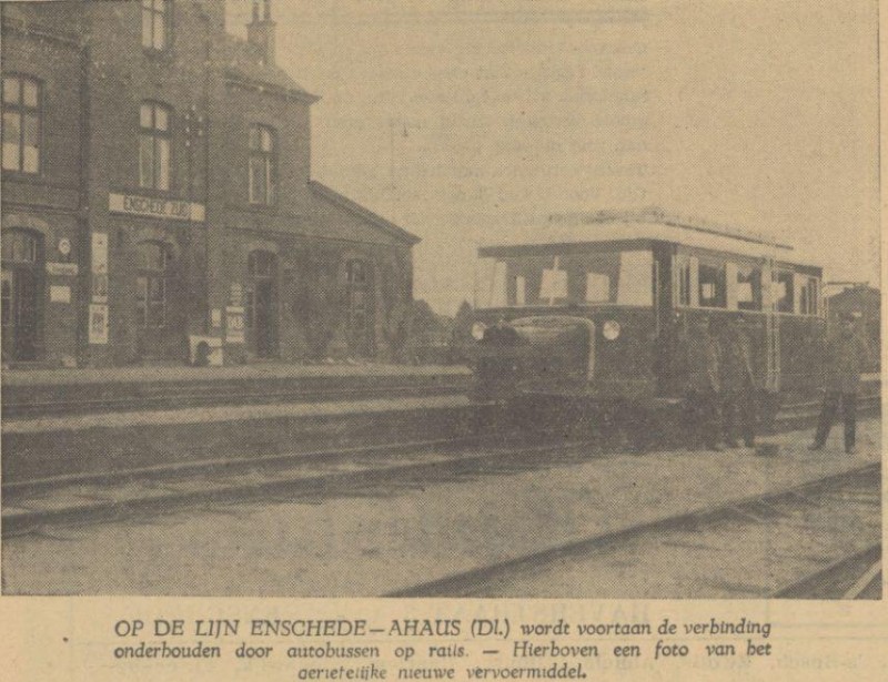 Station zuid railbus lijn Enschede-Ahaus krantenfoto Tubantia 19-5-1933.jpg
