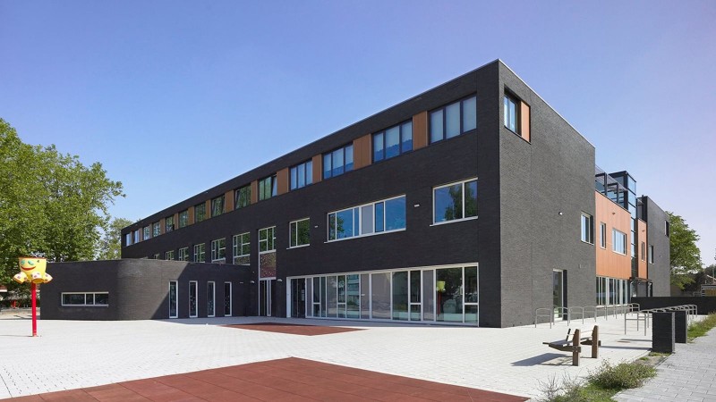 Het Bijvank Brede school De Windroos..jpg