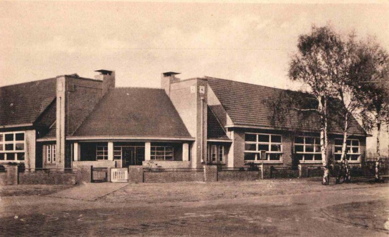 Bultsweg O.L. school G IV 1930.jpg