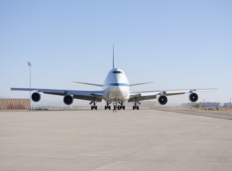 Boeing 747 voor ontmanteling naar Twente Airport.jpg