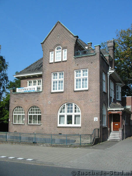 Ariënsplein - Huize Sonnevanck.jpg