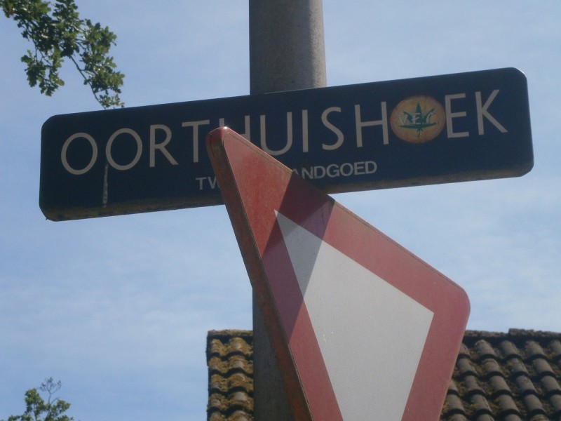 Oorthuishoek straatnaambord.JPG