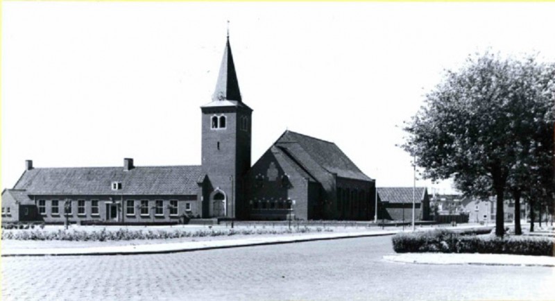 Dr. Johan Wagenaarstraat - Vredeskerk.(3).jpg