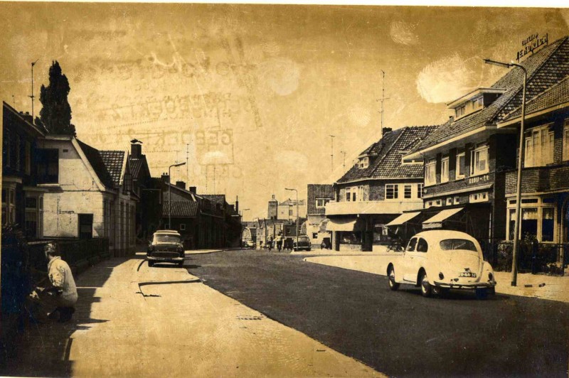 Brinkstraat juni 1964 T.h.v. Javastraat richting centrum, rechts electra Wendrich.jpg