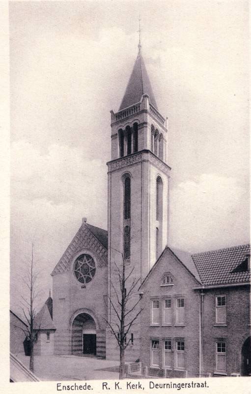 Deurningerstraat Mariakerk noemen is in 1927 gebouwd als Onze Lieve Vrouw van altijd durende bijstand.....jpg