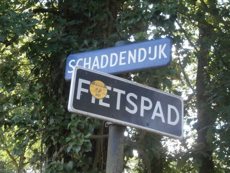 Schaddendijk straatnaambord.JPG