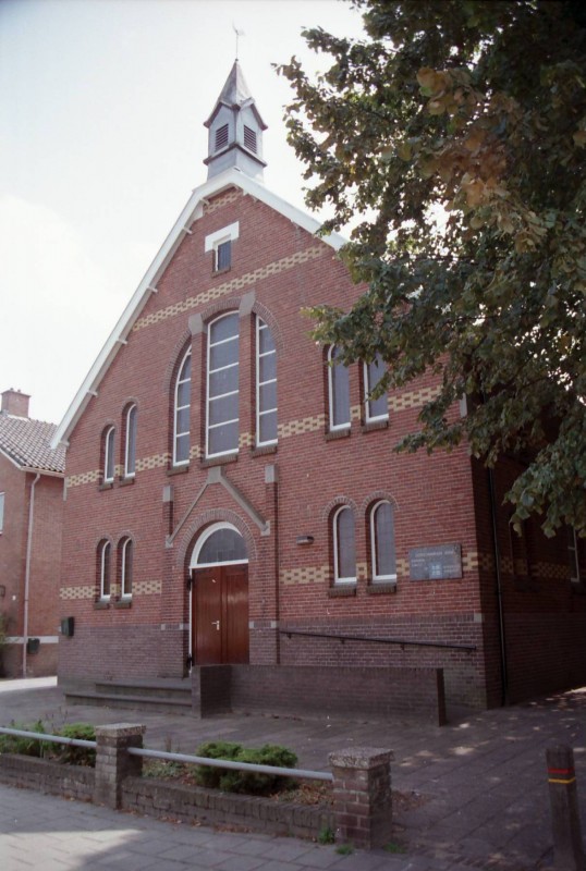 Schipholtraat 41 Glanerbrug Gereformeerde Kerk.JPG