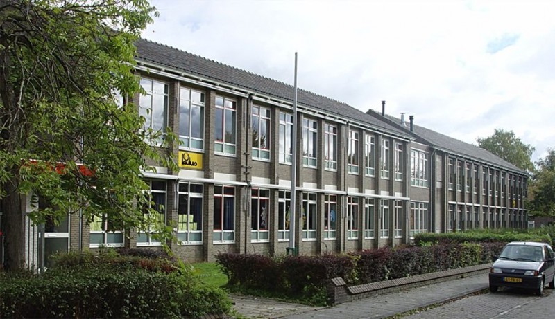 Regulusstraat 8-10 R.K. Basisschool De Paulusschool.jpg