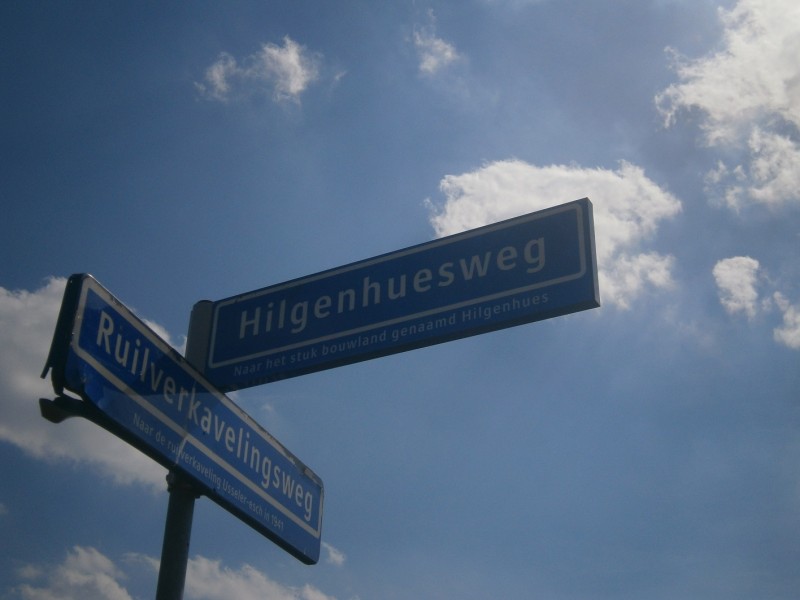 Hilgenhuesweg straatnaambord.JPG