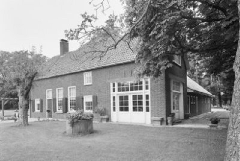 Boekelerhofweg 75 Boerderij van het dwarshuistype rijksmonument (4).JPG