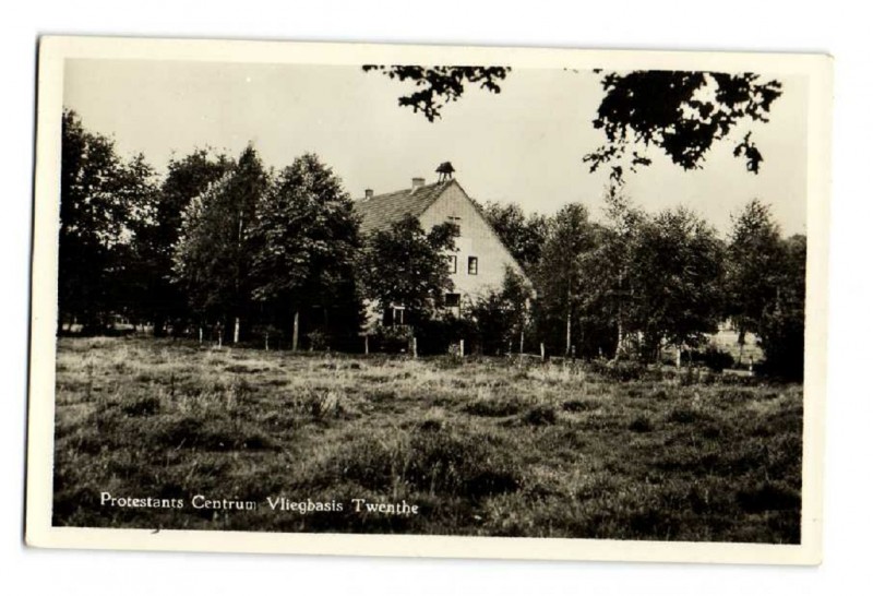 Vliegbasis Twenthe Protestants Centrum.jpg